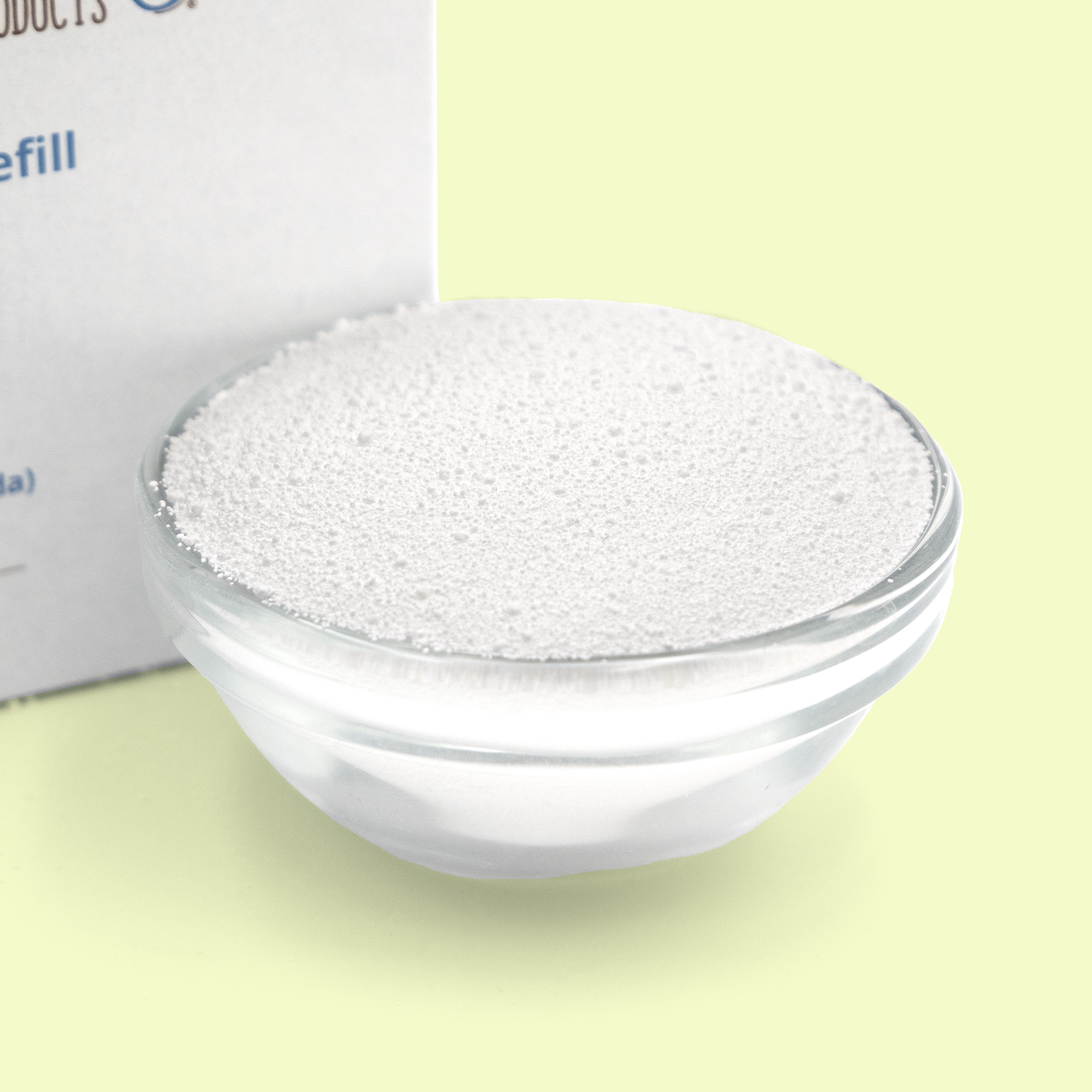 A close-up of a white powdered oxygen brightener. Oxygen brightener bleach alternative from EcoGeek a Good Store product.